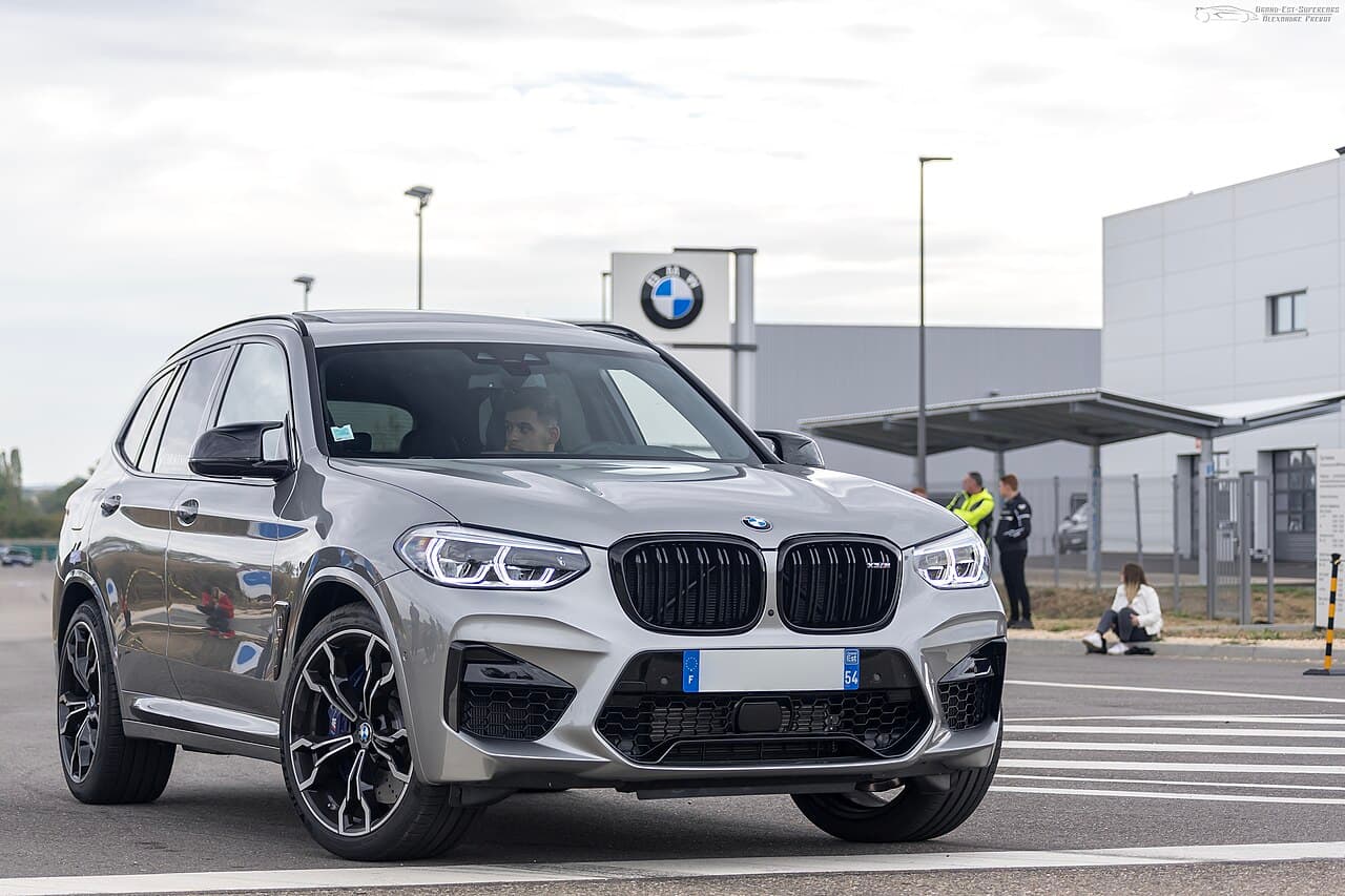 BMW X3 M40i