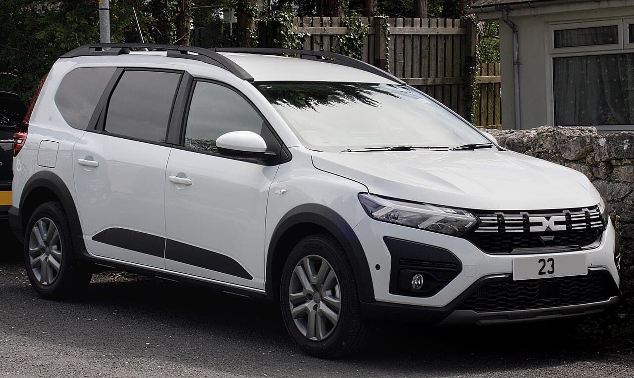 Dacia Jogger 1.6 Hybrid 140