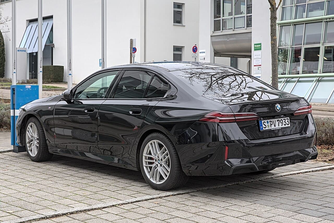 BMW Seria 5 530e
