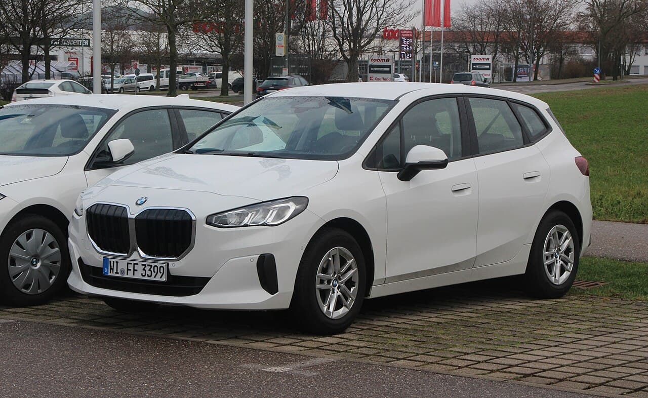 BMW Seria 2 Active Tourer 218i