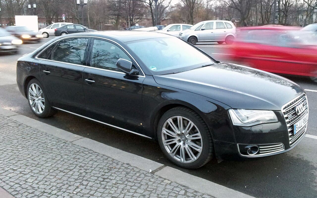 Audi A8 4.2 TDI quattro