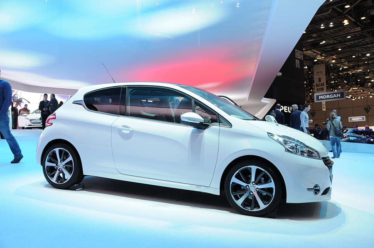 Peugeot 208 1.2 PureTech - zdjęcie 1 z 1