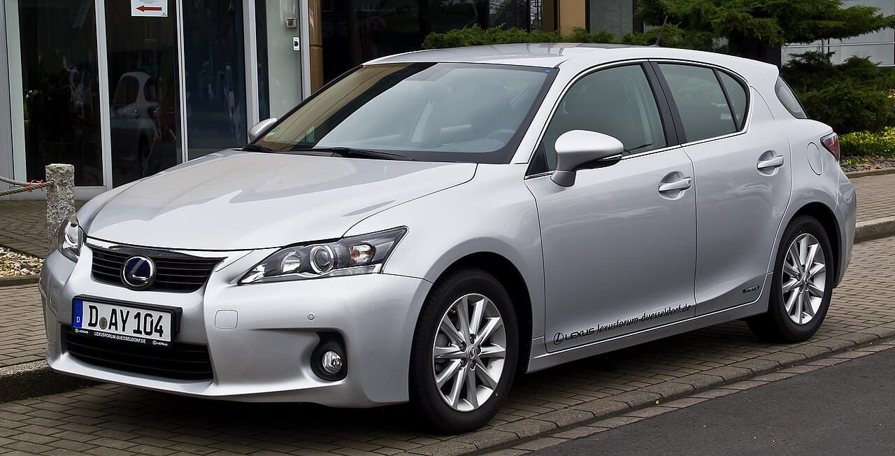 Lexus CT 200h