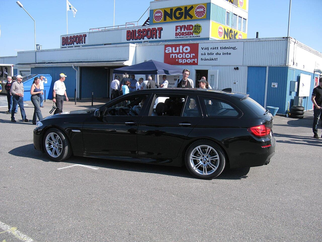BMW Seria 5 530d xDrive 258