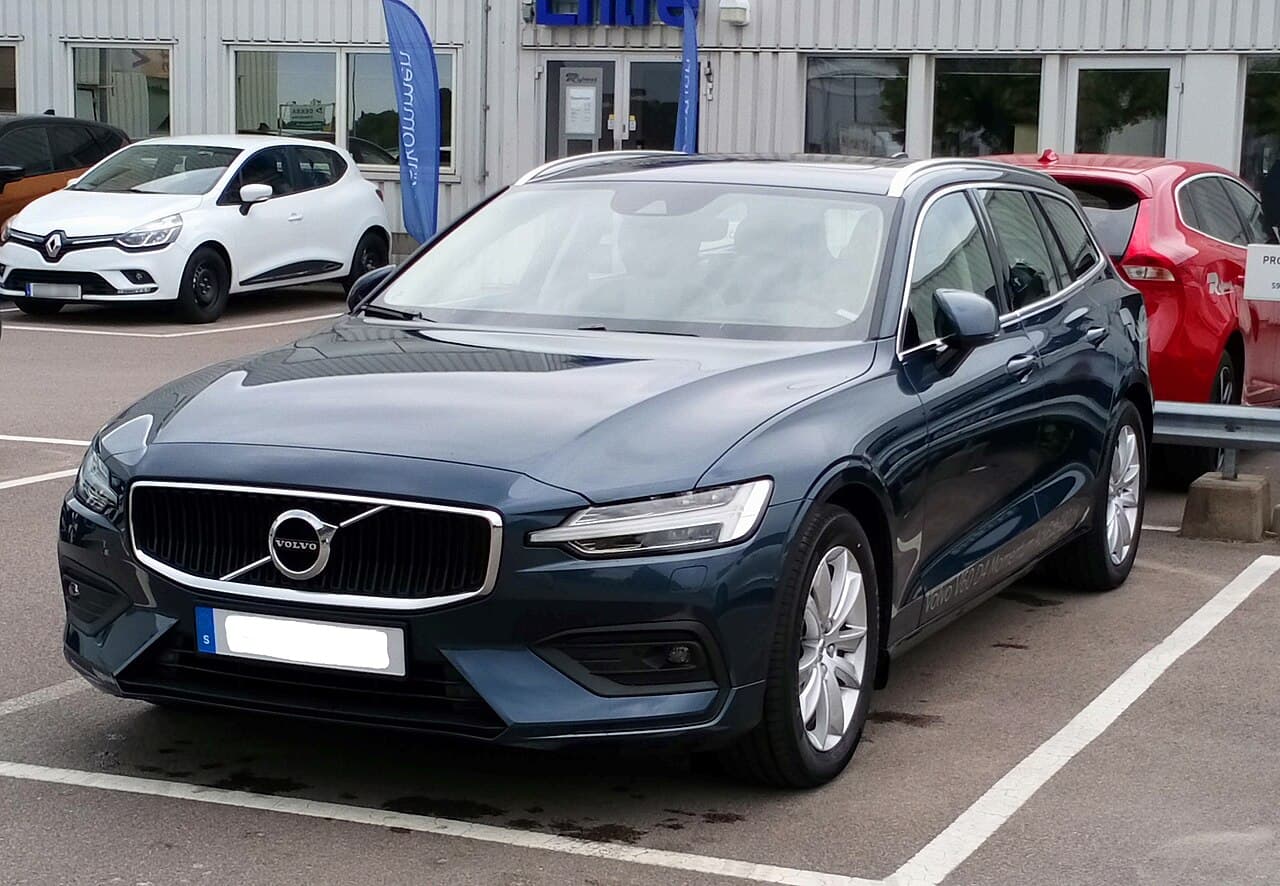 Volvo V60 B4