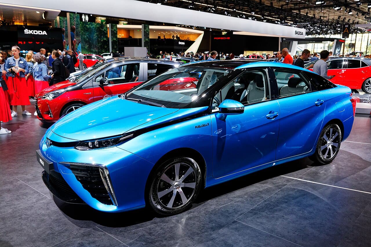 Toyota Mirai FCEV