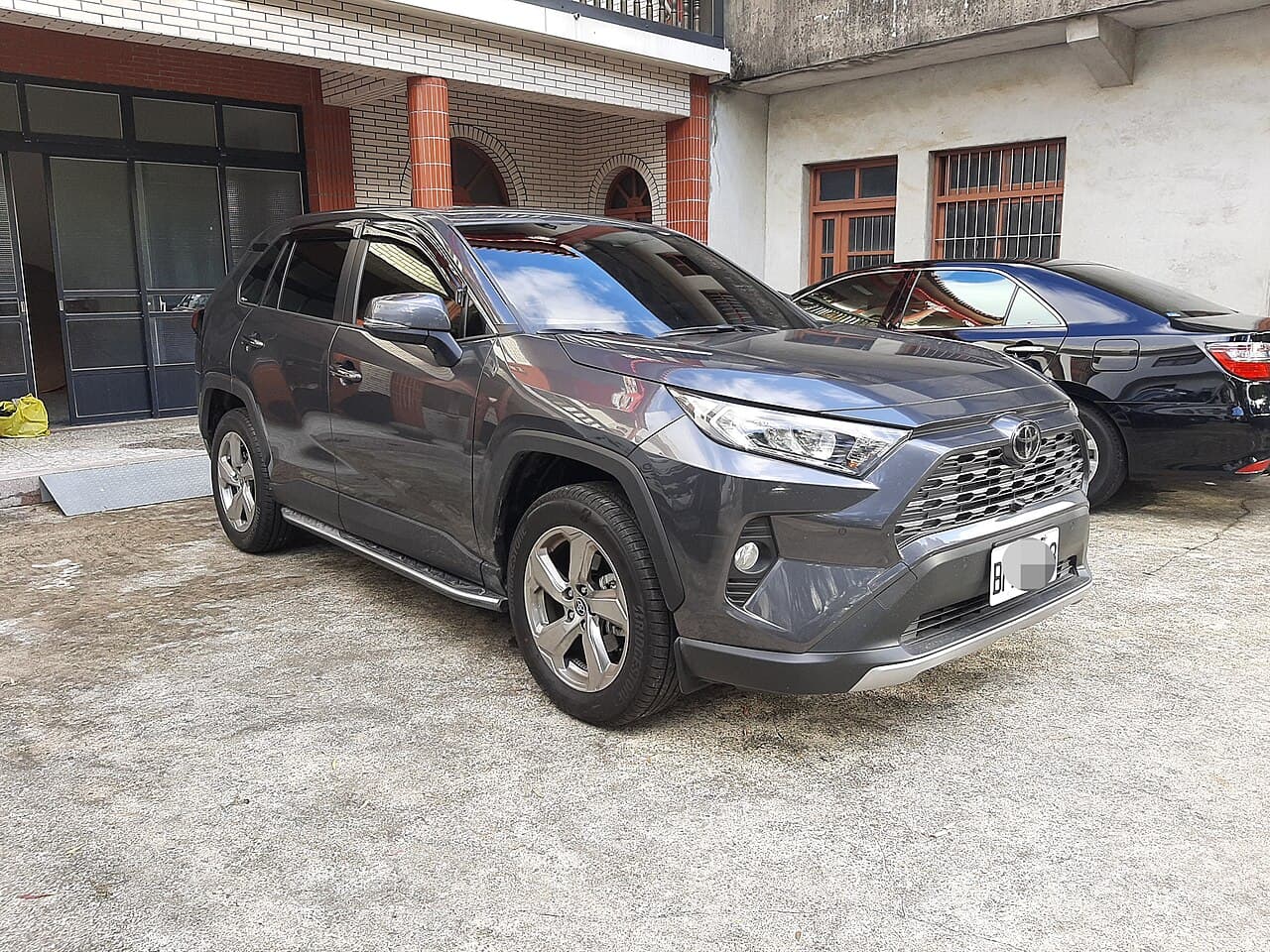Toyota RAV4 2.5 Hybrid AWD-i