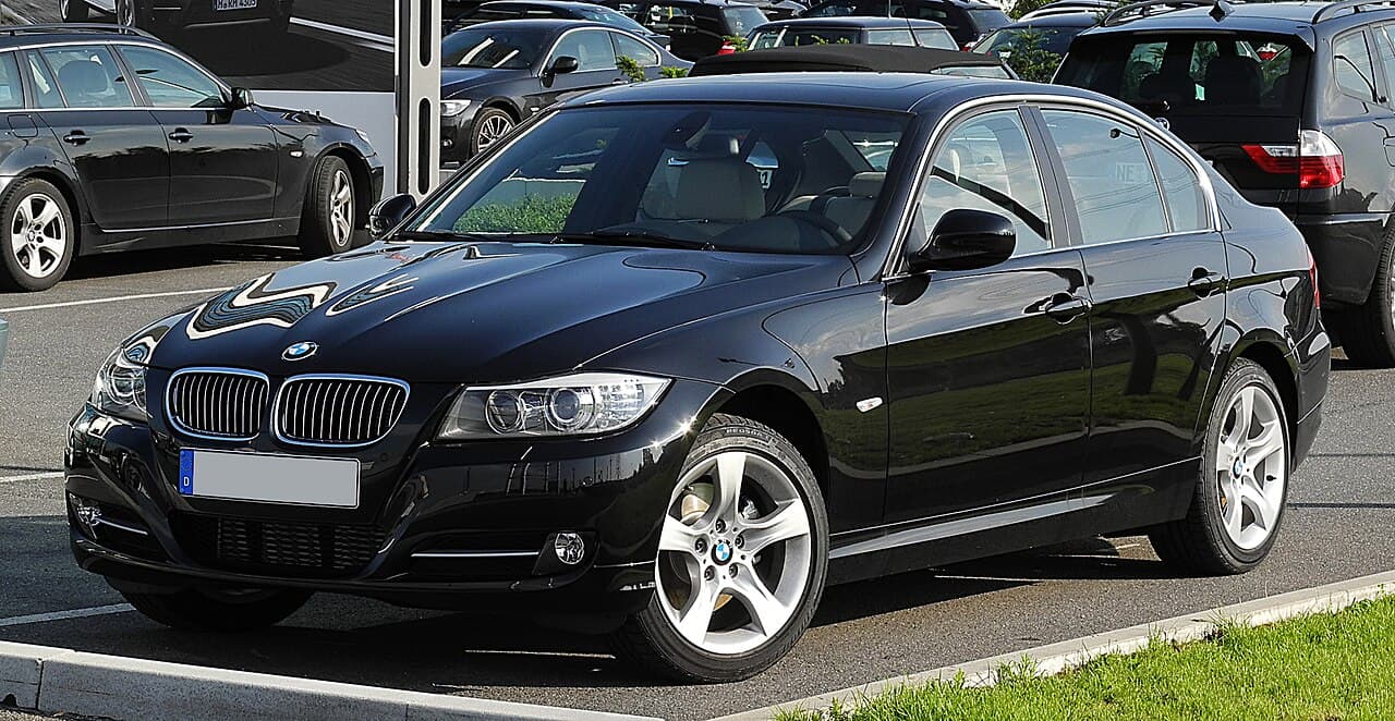 BMW Seria 3 318d 143