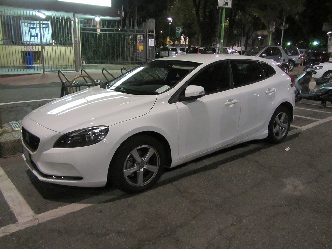 Volvo V40 D2