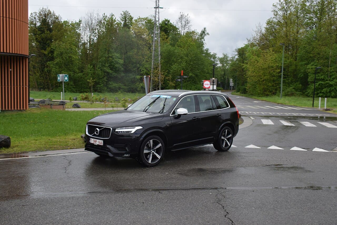 Volvo XC90 T8 Recharge AWD